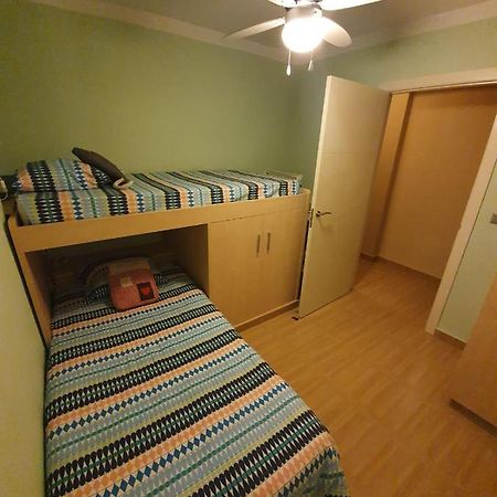 Room In Benidorm Downtown En Piso Compartido อาลิกันเต ภายนอก รูปภาพ