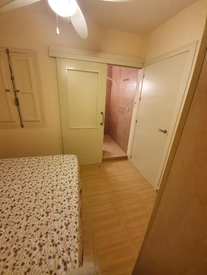 Room In Benidorm Downtown En Piso Compartido อาลิกันเต ภายนอก รูปภาพ