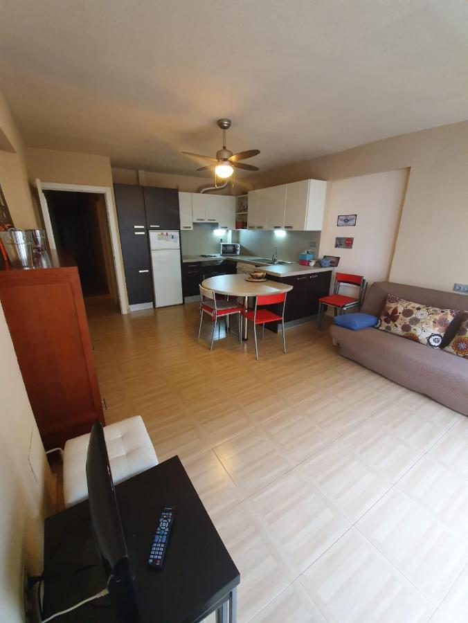 Room In Benidorm Downtown En Piso Compartido อาลิกันเต ภายนอก รูปภาพ
