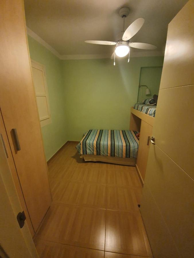Room In Benidorm Downtown En Piso Compartido อาลิกันเต ภายนอก รูปภาพ